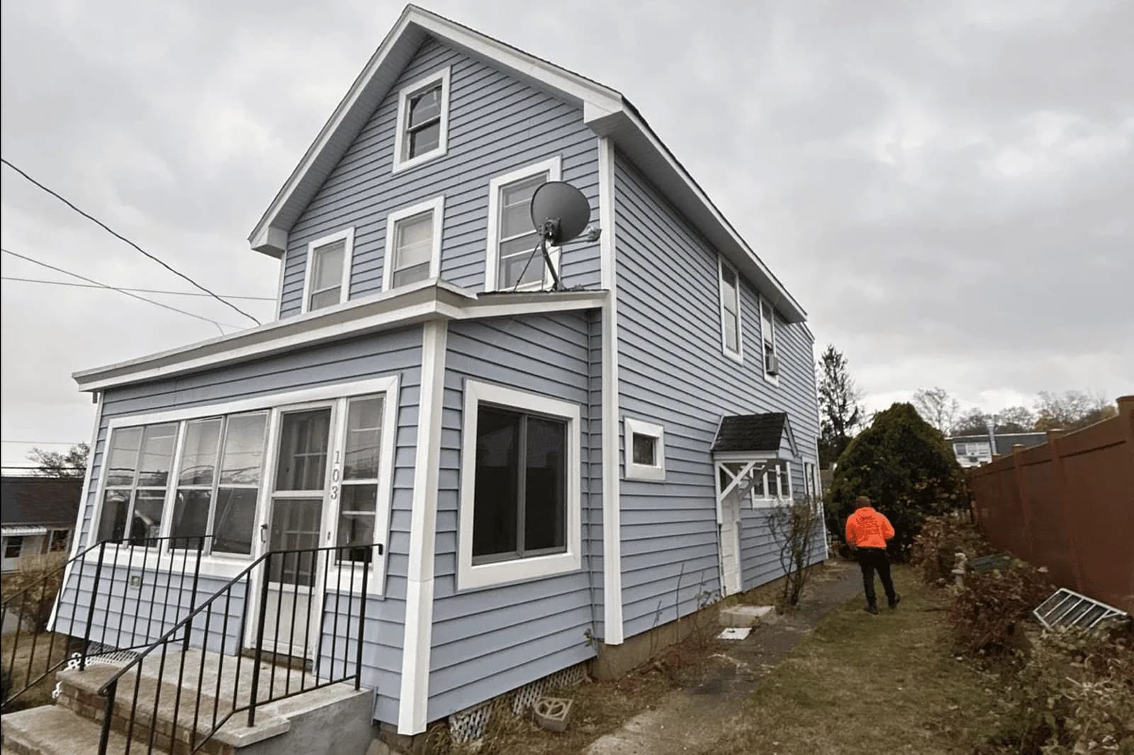 Vesta exterior project with new siding and windows
